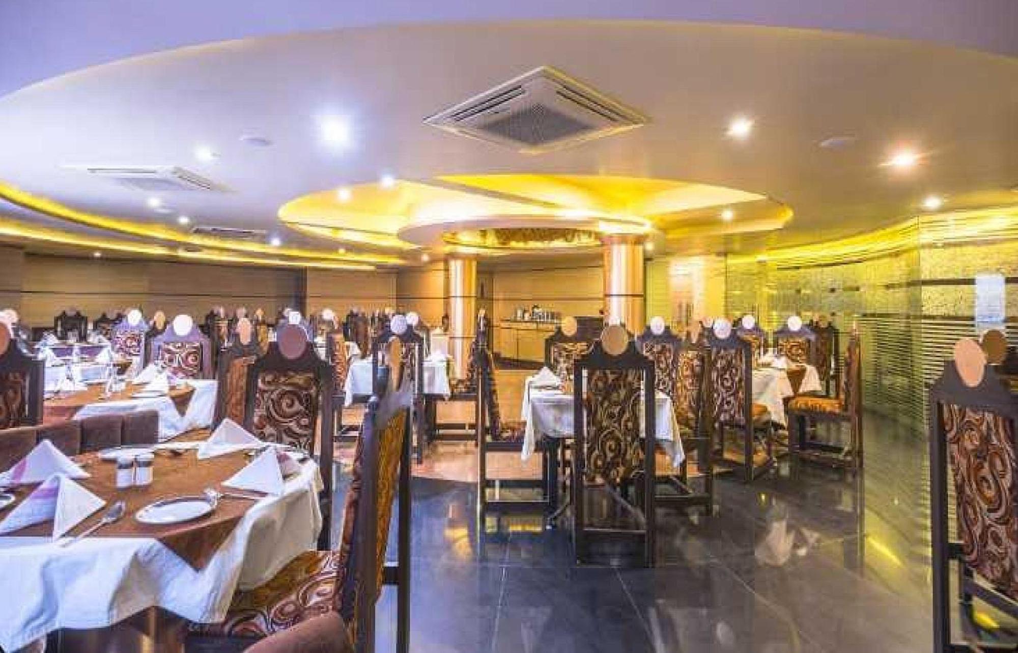 Palette Hotel Nisarga By Sunday Bhopal Exterior foto